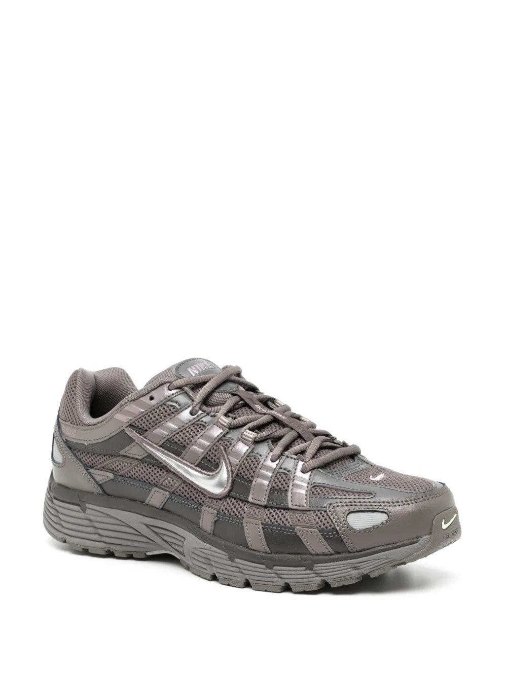 Nike P-6000