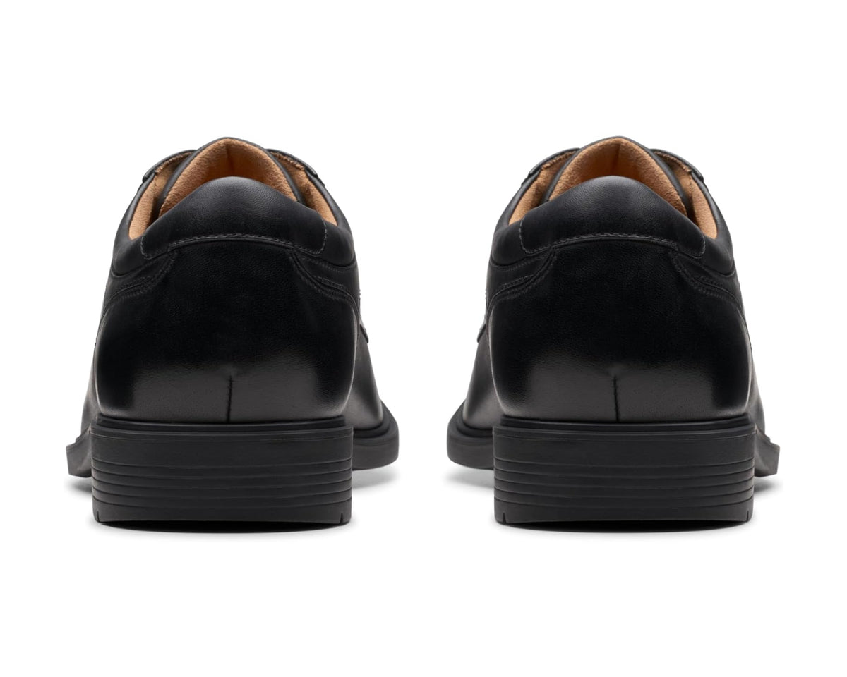 Men's Clarks Eldredge Plain Black Leather